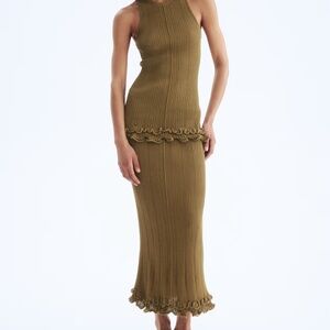 NWT H&M rib knit ruffle skirt khaki